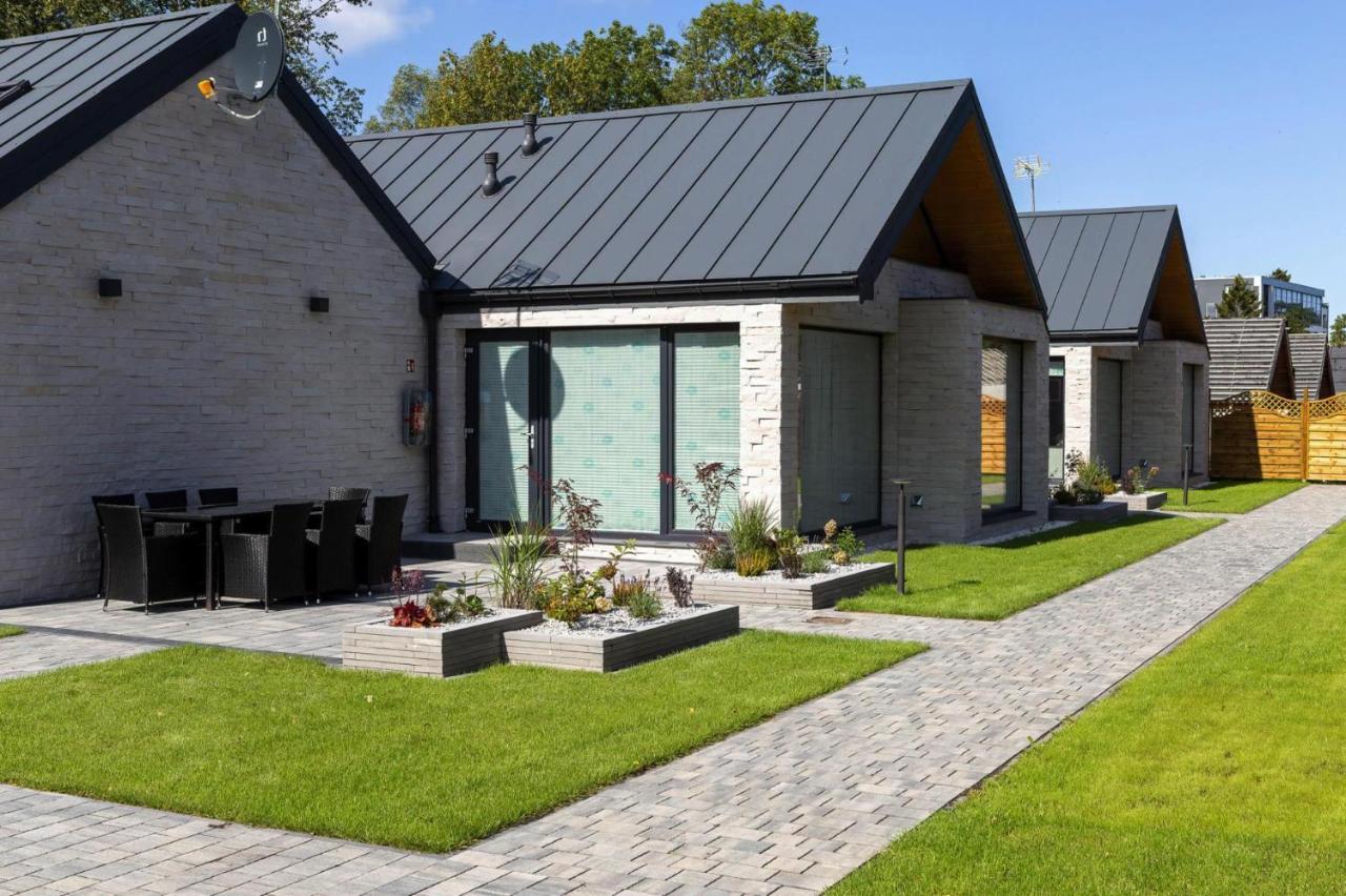 Year-Round Holiday Houses, Ustronie Morskie Exterior photo